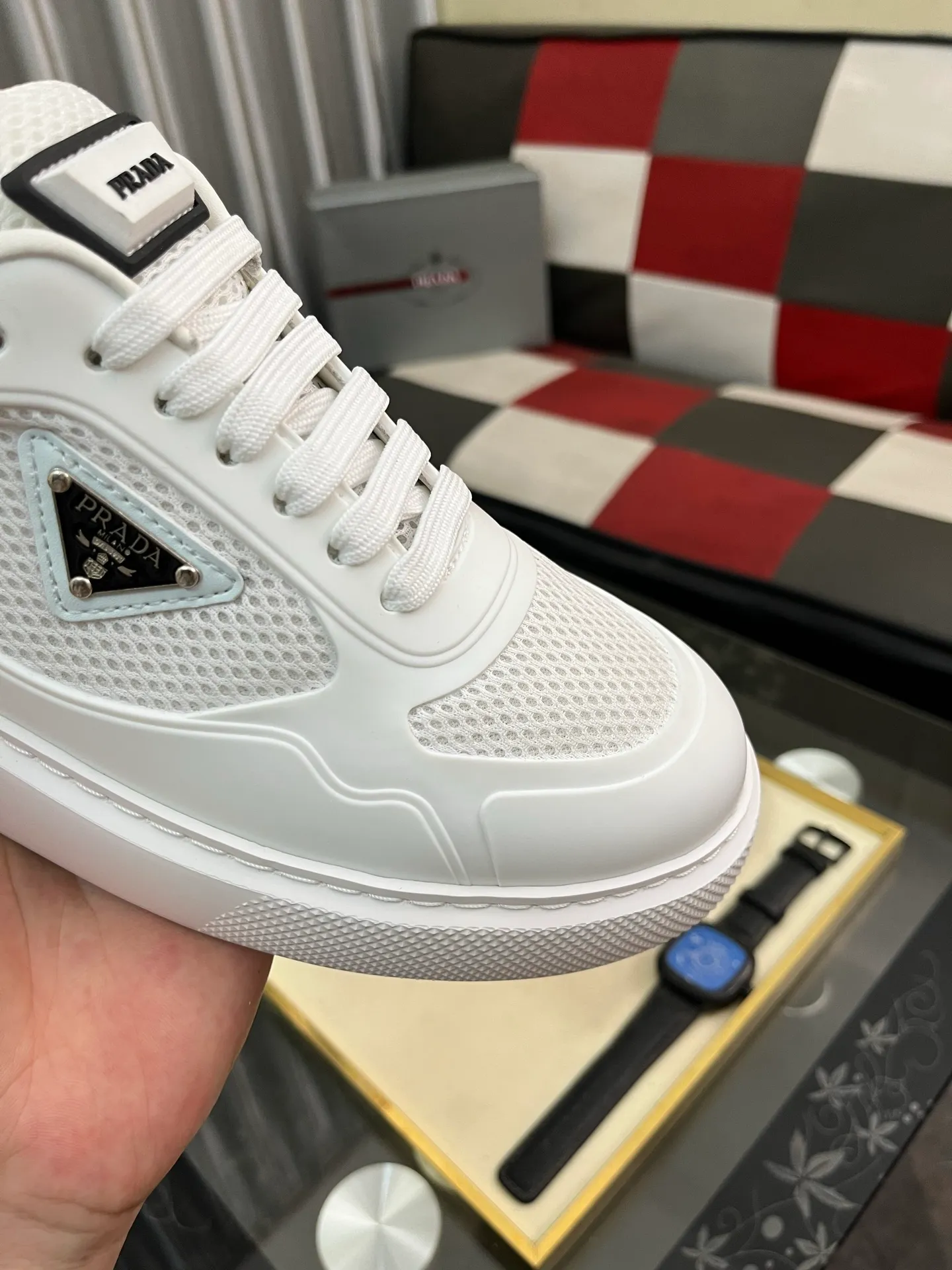 Men's shoes 💰580⌚️⌚️【PRADA】Prada - high-end quality original order 🔍🔍🔍 casual sports shoes - upper: imported 🔝 Napa calfskin, pebbled calfskin, branded glue hollow mesh canvas, shoe body sewn with branded metal fasteners - lining: water-dyed cowhide - outsole: ultra-light TPU foam rubber; two-color molded outsole -Ultra-high quality control, fine workmanship, highlighting (high-end, nobility, class) -Size: 38-445️⃣colors available